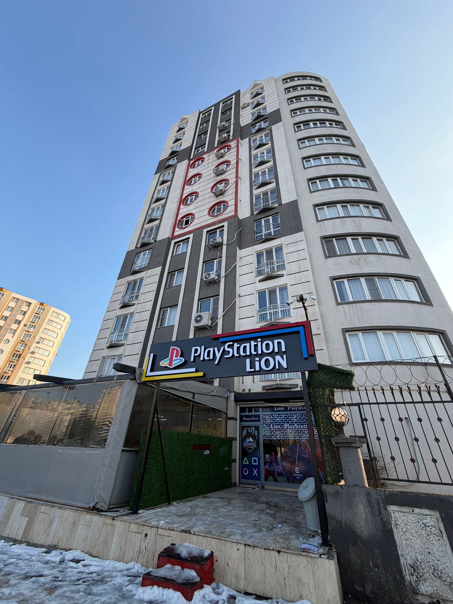 KAYA EMLAKTAN DİCLEKENTTE ACİL SATILIK DÜKKAN